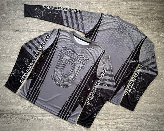 Men’s Underground Pro Performance Sun Long Sleeve ~ Grey and Black Fish Scaled
