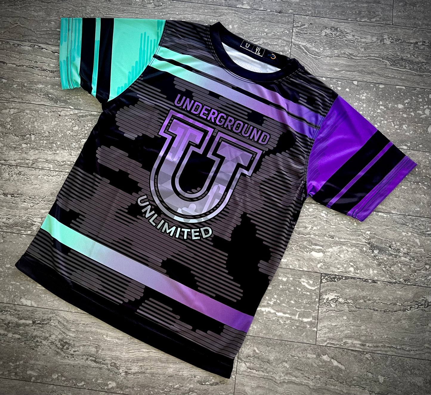 Men’s Underground Performance Dri Tech Short Sleeve Shirt ~ Black Digital Flo