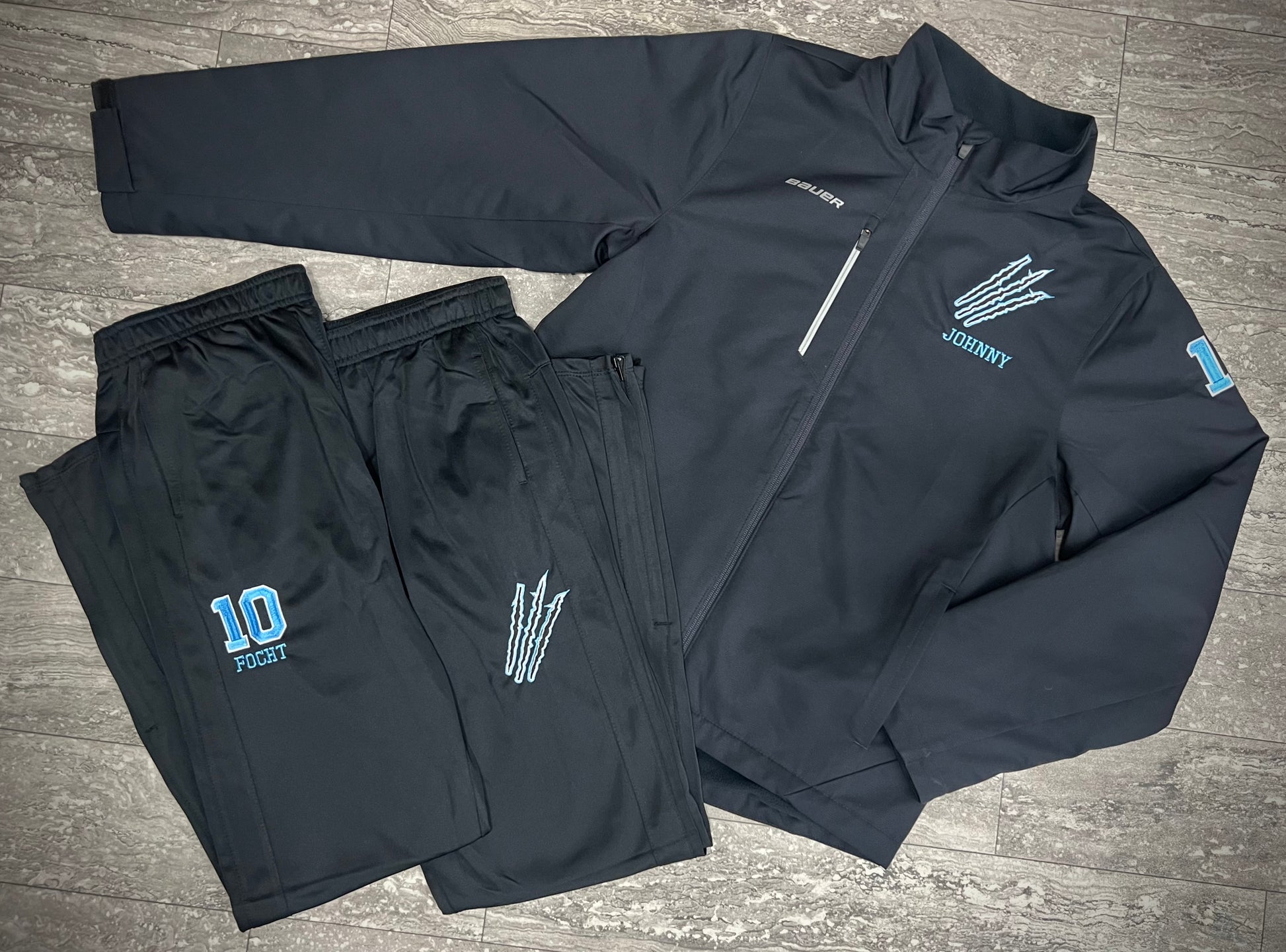 Official 2024 Warm Up Bauer Supreme Midweight Warm Up Jacket Adult Underground Unlimited